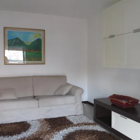 Apartment Casa Michela Parking Free Domodossola